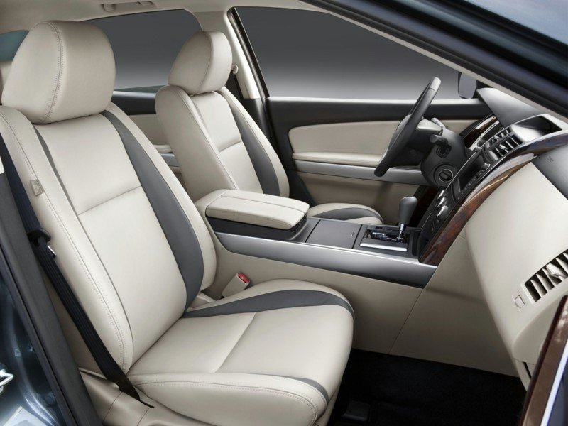 2010 Mazda CX-9 GS OEM Shot 6