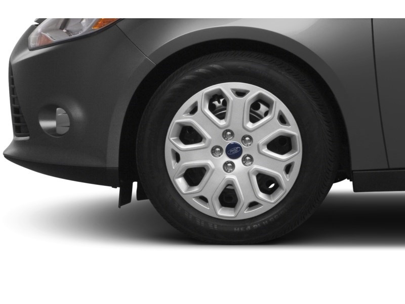 2013 Ford Focus SOLD AS IS Exterior Shot 5