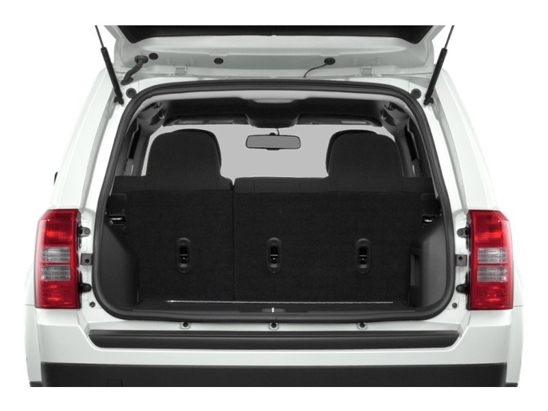 2015 Jeep Patriot 4WD 4dr Altitude *Ltd Avail* Exterior Shot 4