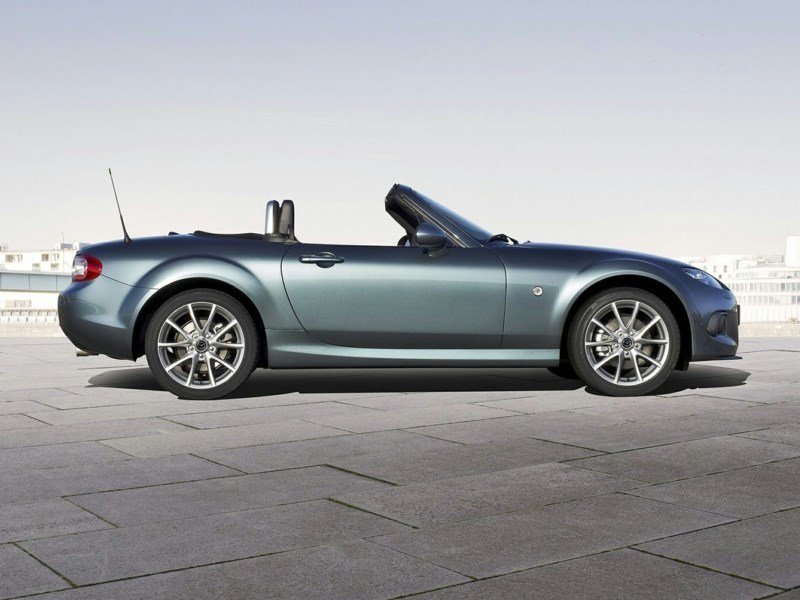 2013 Mazda MX-5 GX (M5) OEM Shot 6