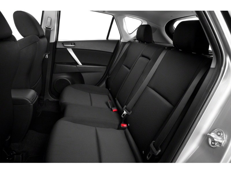 2013  Mazda3 Sport 4dr HB Sport Auto GS-SKY Interior Shot 5