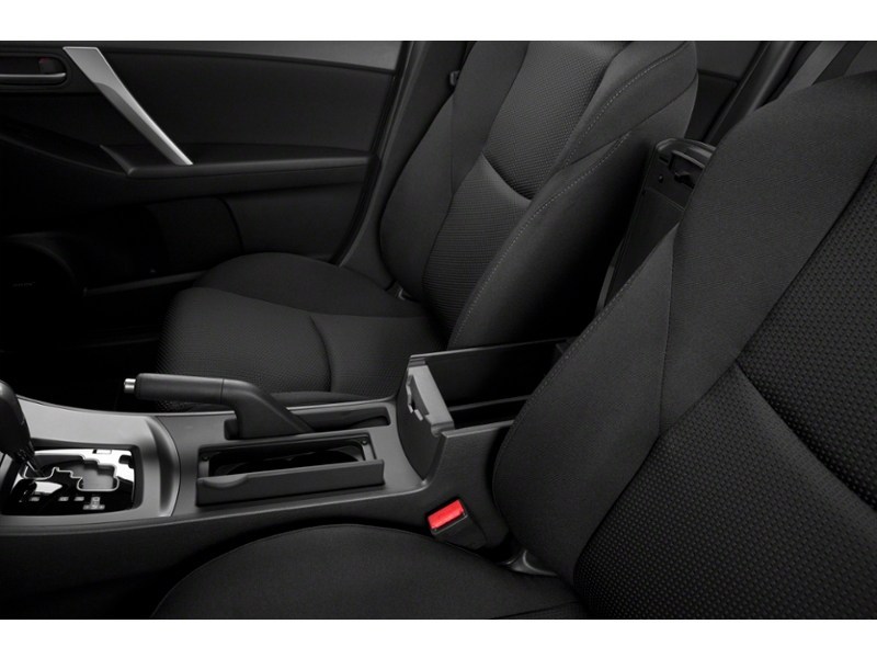 2013  Mazda3 Sport 4dr HB Sport Auto GS-SKY Interior Shot 7