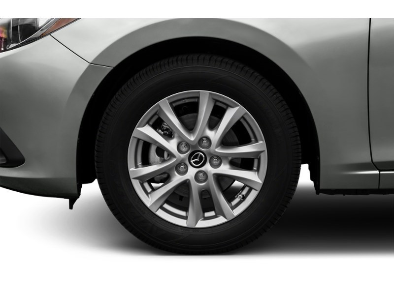 2015  Mazda3 4dr Sdn Auto GX Exterior Shot 5