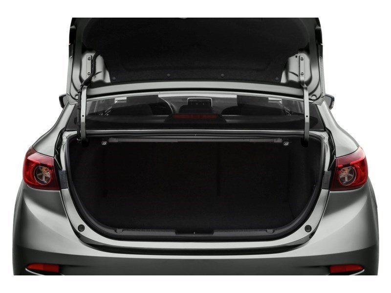 2014  Mazda3 4dr Sdn Auto GS-SKY Exterior Shot 4