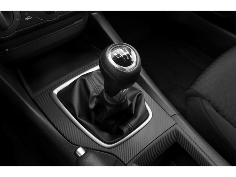 2014  Mazda3 Sport 4dr HB Sport Man GS-SKY Exterior Shot 12