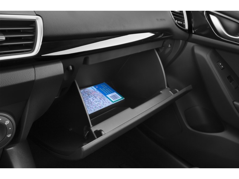 2015  Mazda3 Sport 4dr HB Sport Man GS Interior Shot 4