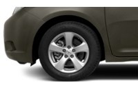 2014 Toyota Sienna 5dr LE 8-Pass FWD Exterior Shot 5