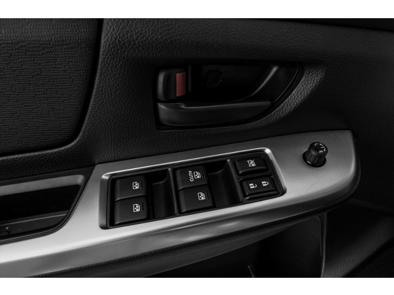 2016 Subaru Impreza 5dr HB CVT 2.0i w/Touring Pkg Exterior Shot 14