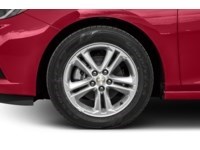 2017 Chevrolet Cruze 4dr Sdn 1.4L LT w/1SD Exterior Shot 5