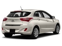 2016 Hyundai Elantra GT 5dr HB Auto GL Exterior Shot 2