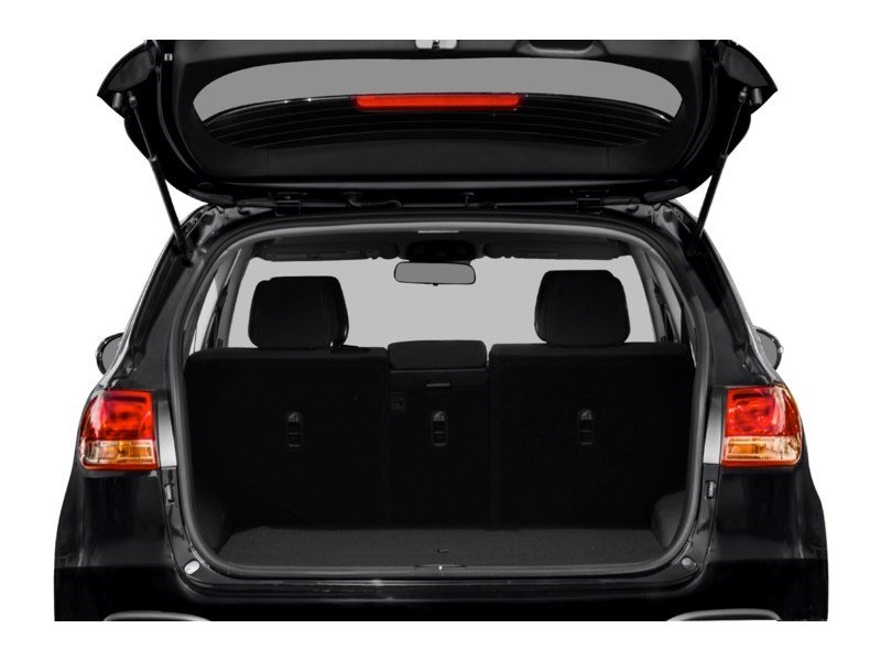 2016 Kia Sorento FWD 4dr 2.0L Turbo LX+ Exterior Shot 4