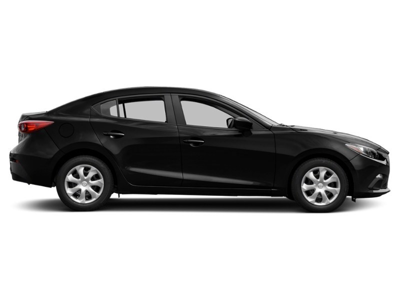 2016  Mazda3 GX (M6) Exterior Shot 11