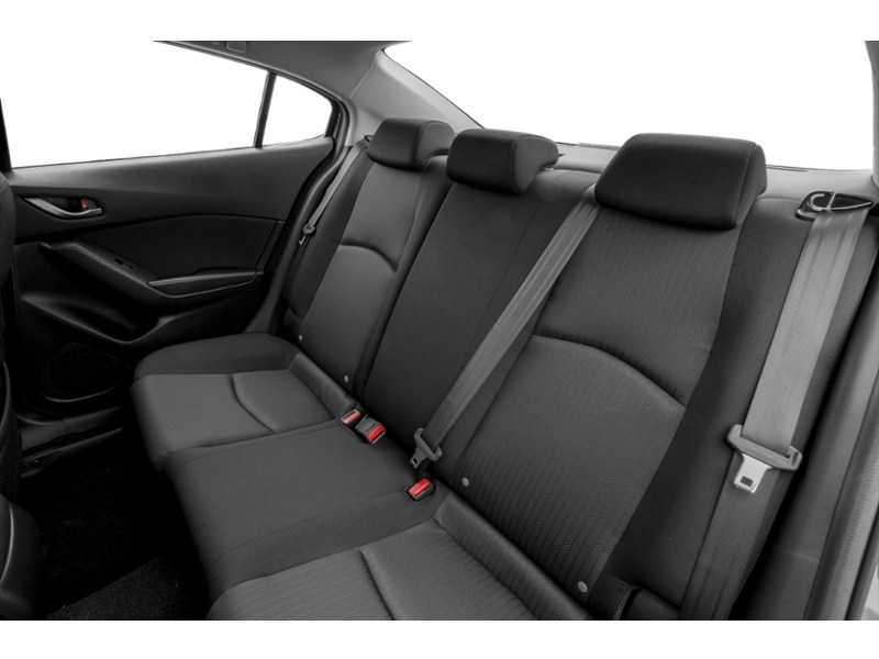 2016  Mazda3 GX (M6) Interior Shot 5