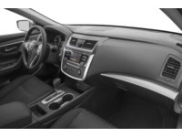 2016 Nissan Altima 2.5 S (CVT) Interior Shot 1