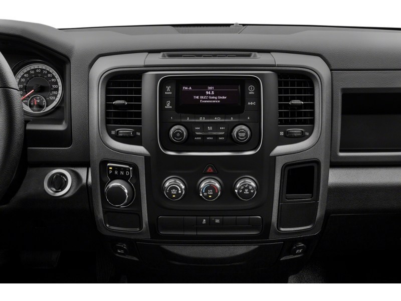 2018 RAM 1500 Express 4x4 Crew Cab 5'7" Box *Ltd Avail* Interior Shot 2