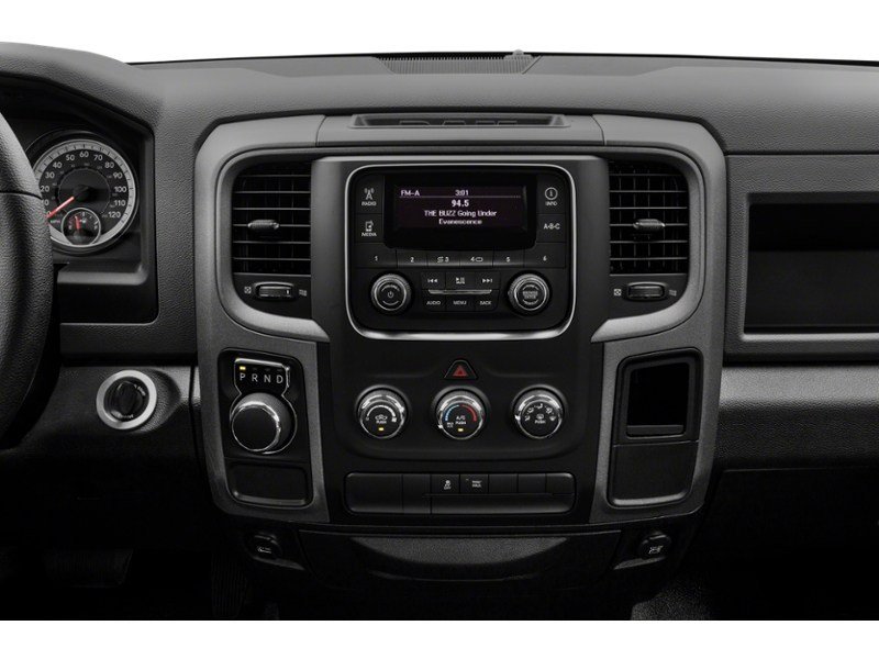 2018 RAM 1500 Express 4x4 Crew Cab 5'7" Box *Ltd Avail* Interior Shot 2