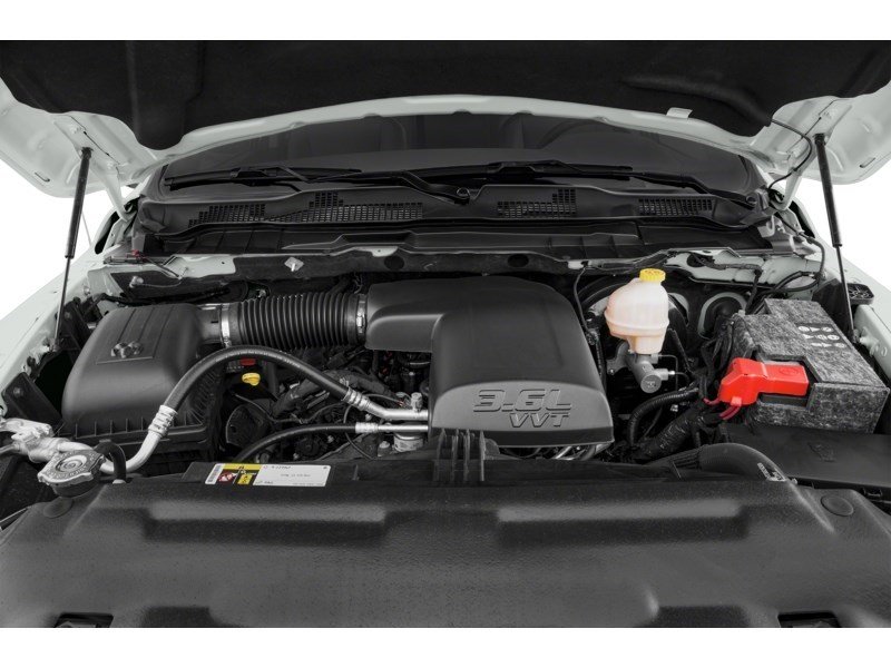2020 RAM 1500 Classic Express 4x4 Crew Cab 5'7" Box Exterior Shot 3