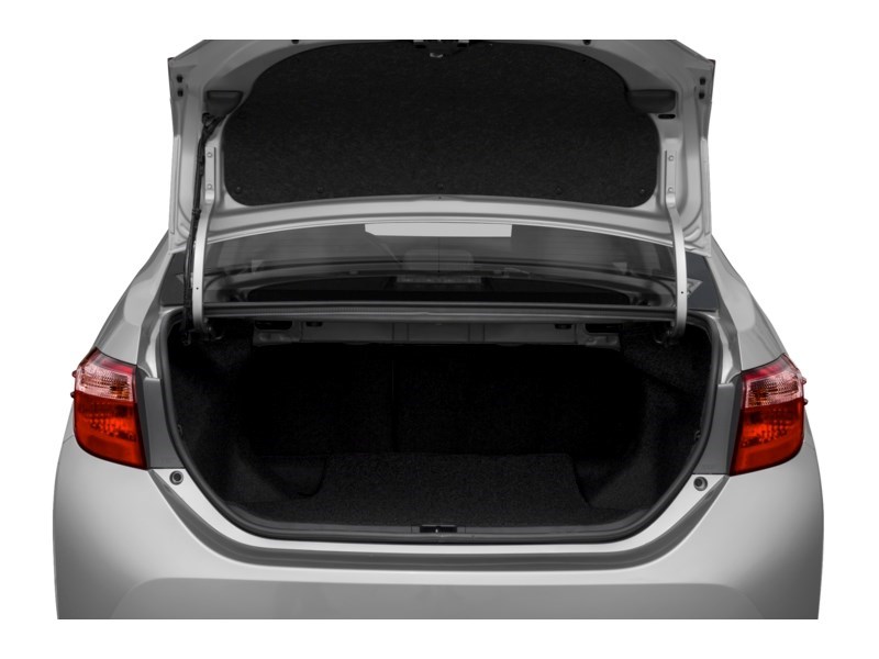 2018 Toyota Corolla LE CVT Exterior Shot 4