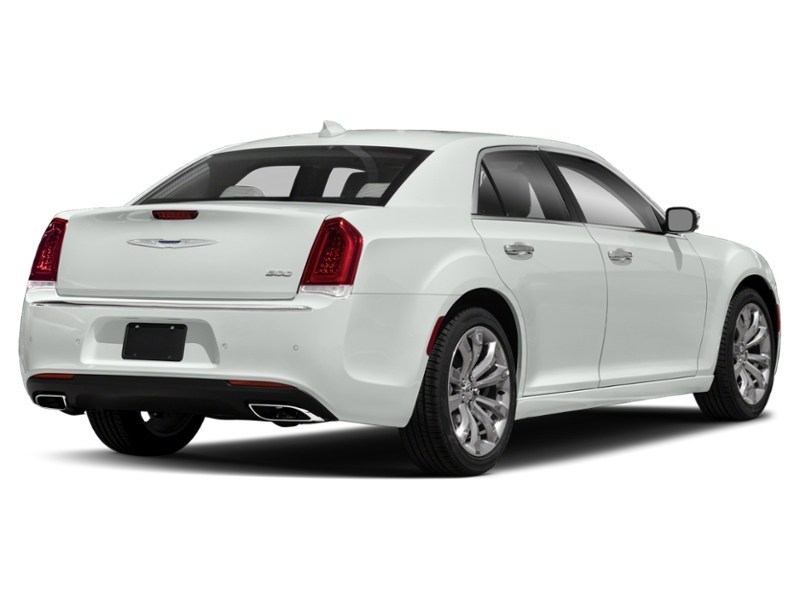 2018 Chrysler 300 300 Limited AWD Exterior Shot 2