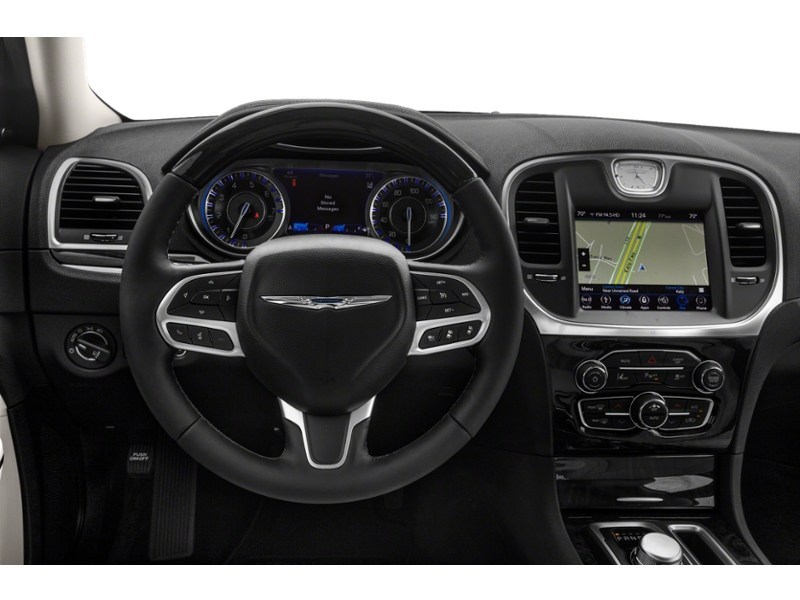 2018 Chrysler 300 300 Limited AWD Interior Shot 3