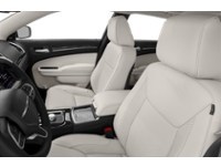 2018 Chrysler 300 300 Limited AWD Interior Shot 4
