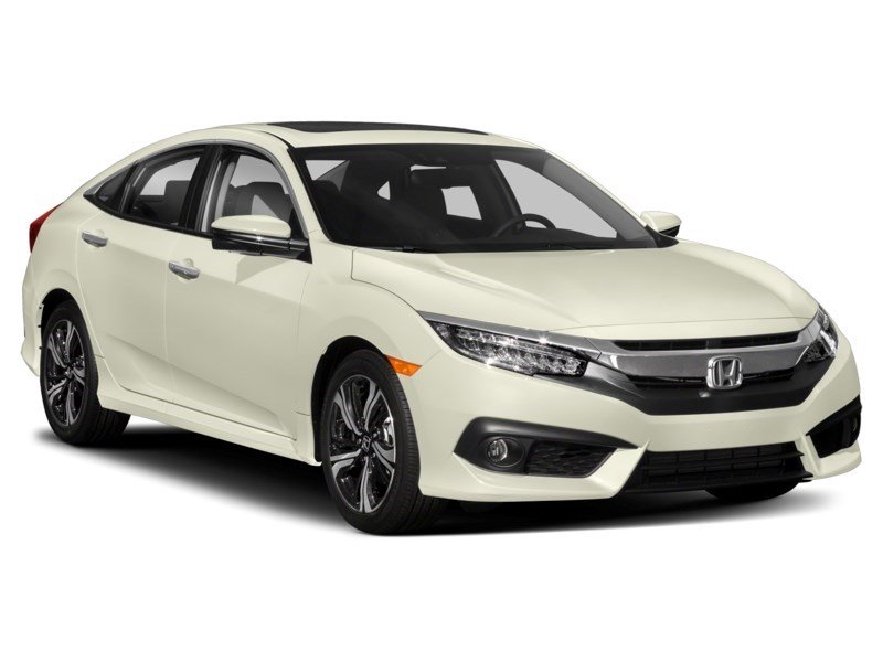 2018 Honda Civic Touring CVT Exterior Shot 9