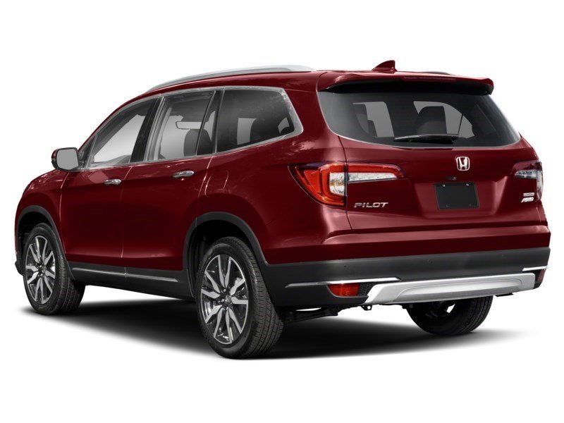 2021 Honda Pilot Touring 7-Passenger AWD Exterior Shot 9