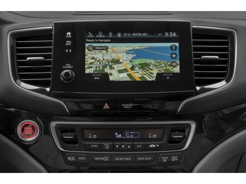 2021 Honda Pilot Touring 7-Passenger AWD Interior Shot 8