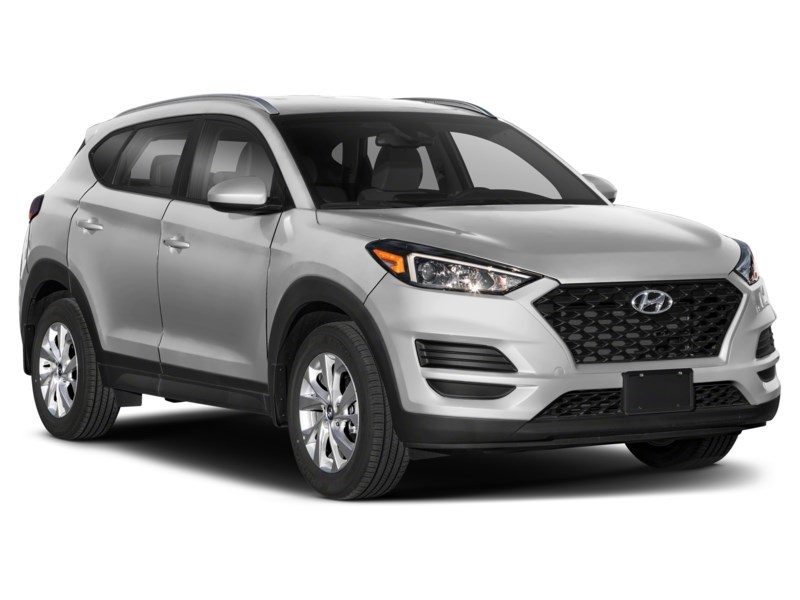 2020 Hyundai Tucson Essential AWD Exterior Shot 8