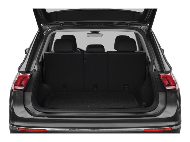 2021 Volkswagen Tiguan Highline 4MOTION Exterior Shot 4