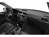 2021 Volkswagen Tiguan Highline 4MOTION Interior Shot 1