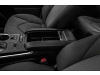 2022 Toyota Highlander LE AWD Interior Shot 7