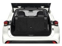 2021 Toyota Highlander XLE AWD Exterior Shot 4