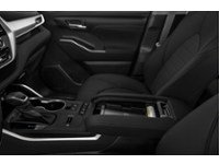 2021 Toyota Highlander XLE AWD Interior Shot 7