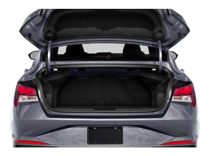 2022 Hyundai Elantra Preferred IVT Exterior Shot 4