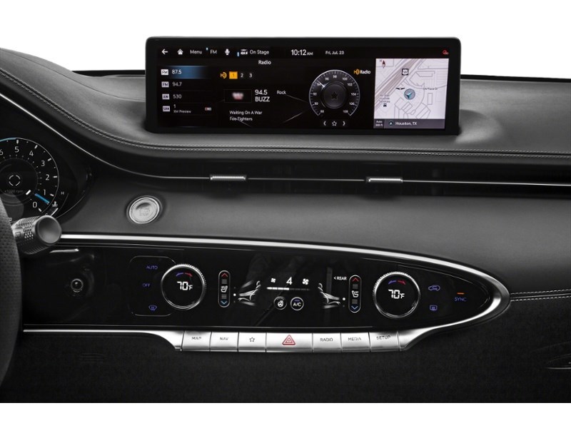 2022 Genesis GV70 3.5T Sport Plus AWD Interior Shot 2