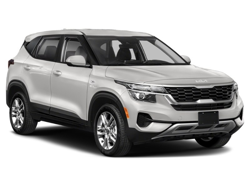 2022 Kia Seltos LX AWD Exterior Shot 8