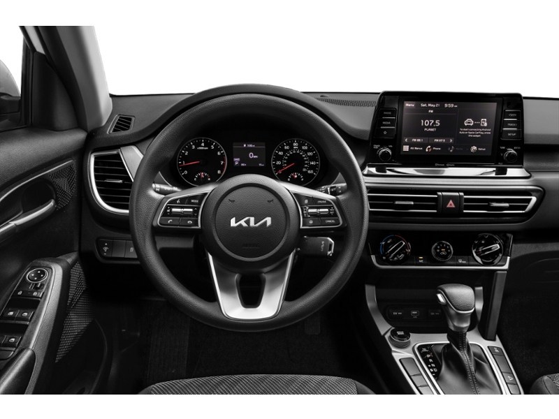 2022 Kia Seltos LX AWD Interior Shot 3