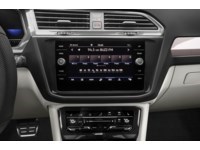 2023 Volkswagen Tiguan Comfortline R-Line Black Edition 4MOTION Interior Shot 2