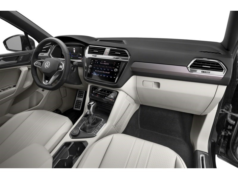 2023 Volkswagen Tiguan Comfortline R-Line Black Edition 4MOTION Interior Shot 1