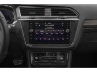 2022 Volkswagen Tiguan Highline R-Line 4MOTION Interior Shot 2