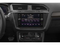 2022 Volkswagen Tiguan Highline R-Line 4MOTION Interior Shot 2