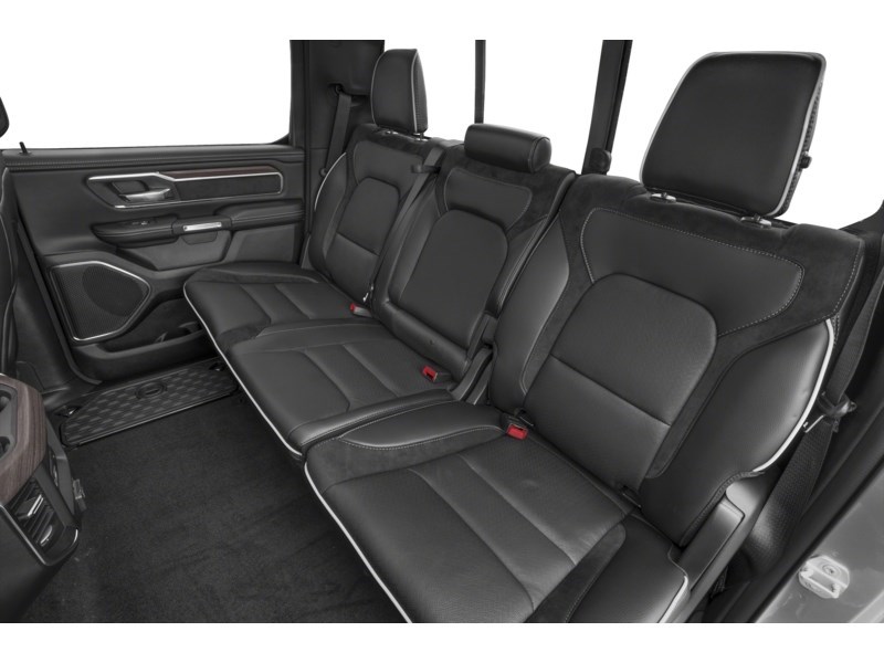 2023 Mazda CX-9 Signature AWD Interior Shot 6