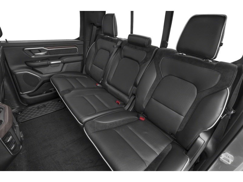 2023 Mazda CX-9 Signature AWD Interior Shot 6