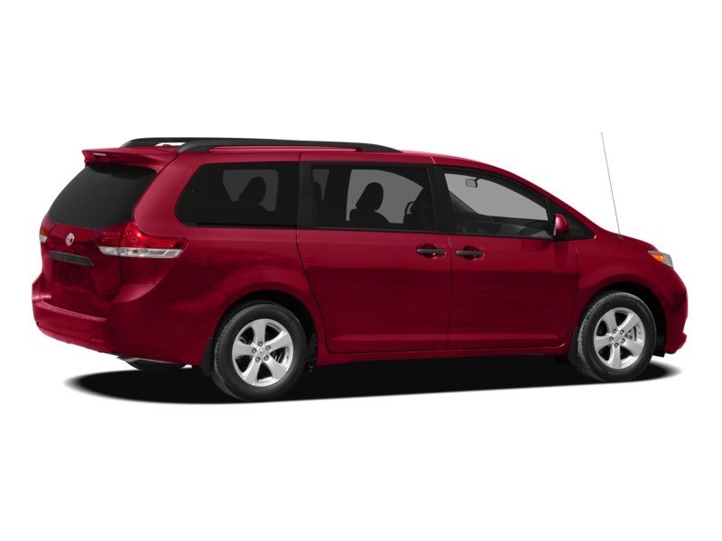 2012 Toyota Sienna 5dr V6 LE 8-Pass FWD