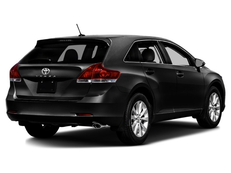 2016 Toyota Venza 4dr Wgn Midnight Black Metallic  Shot 2