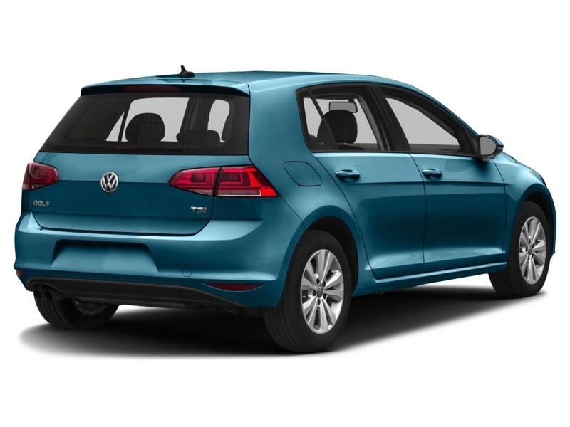 2016 Volkswagen Golf 1.8 TSI Trendline (A6) Silk Blue Metallic  Shot 5