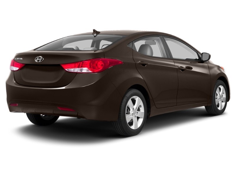 2013 Hyundai Elantra 4dr Sdn Auto GL Desert Bronze Metallic  Shot 14