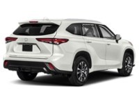 2021 Toyota Highlander XLE AWD Blizzard Pearl  Shot 2