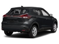2022 Nissan Kicks S FWD